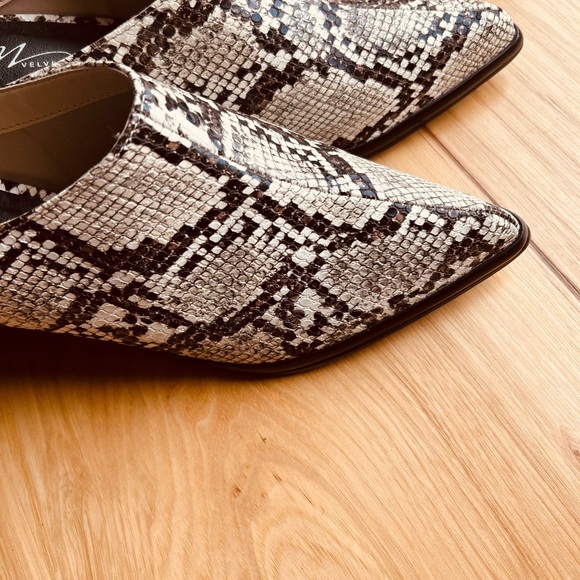 Midnight Velvet Women’s Clogs slip on snakeskin black brown and white size 8 - Picture 7 of 8